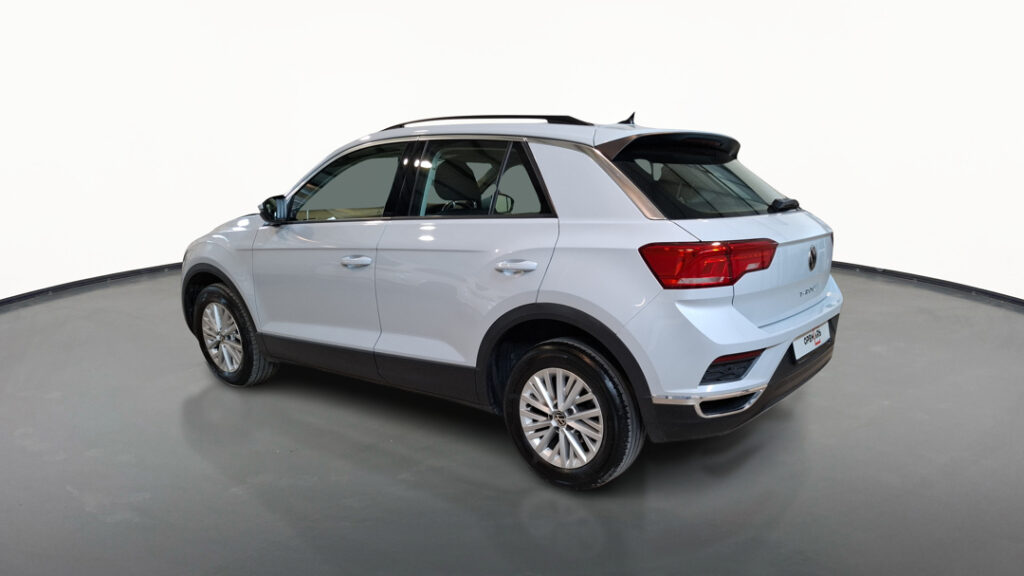 Volkswagen T-Roc Comfortline | 1.5I 150hp | 2022