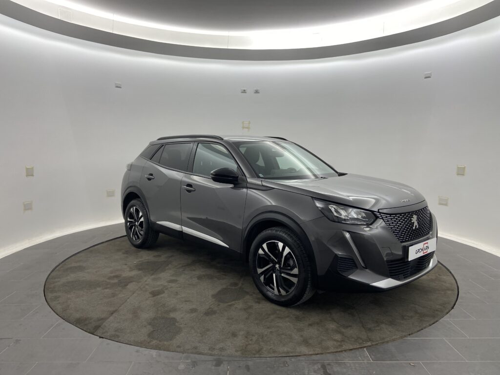 Peugeot 2008 Allure Pack 1.2 (2022)