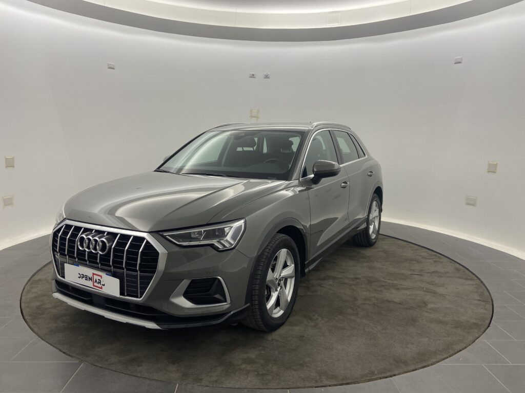 Audi Q3 Business 2.0 150hp (2022)