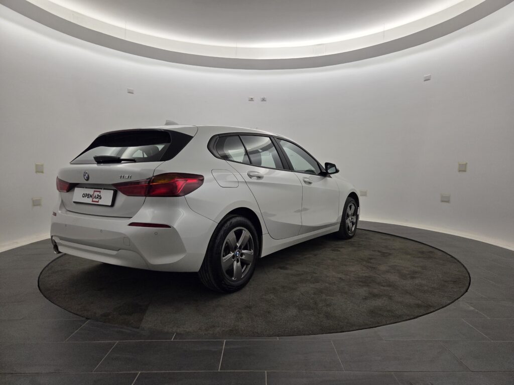 BMW Serie 1 Business 1.5 136hp (2022)