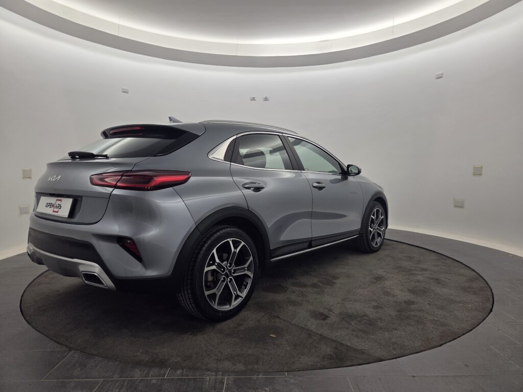 Kia Xceed Business 1.5 160hp (2022)