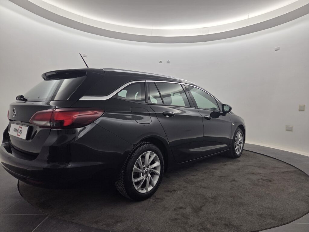 Opel Astra Business 1.5 120hp (2022)
