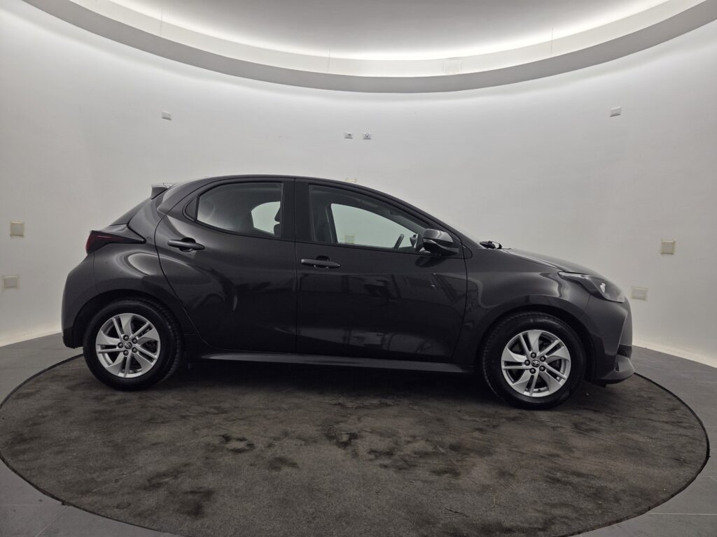 Toyota Yaris Business 1.5 116hp (2022)