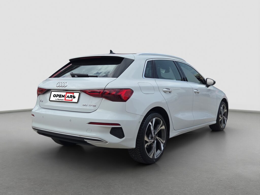 Audi A3 Business 30 S-Tronic 1.0 110hp (2022)
