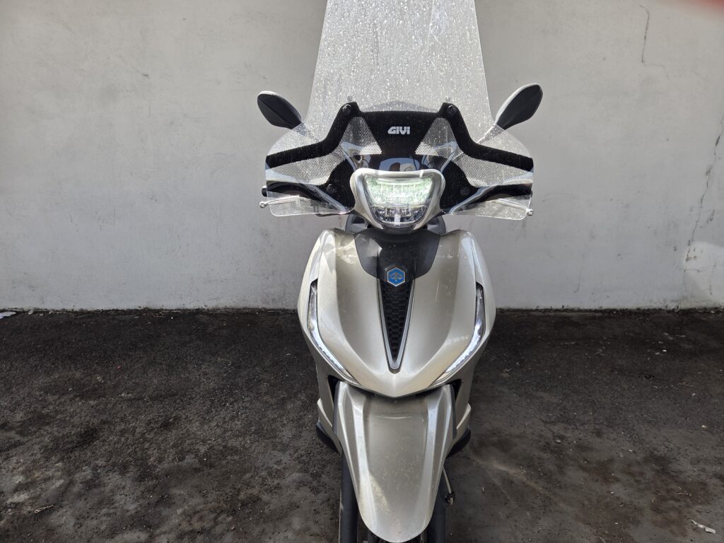 Piaggio Beverly 300 26hp (2022)
