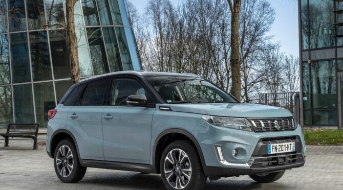 Suzuki Vitara γκρι ανοιχτό