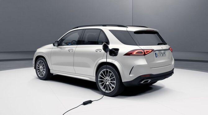 Mercedes GLE 350de ηλεκτρική λευκή